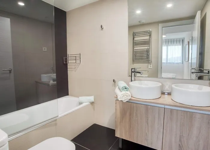 דירה Penthouse On The First Line